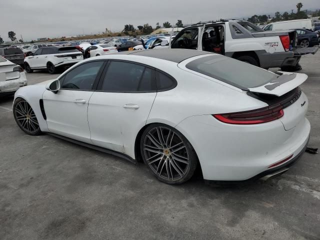 2017 Porsche Panamera 2