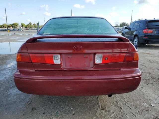 2000 Toyota Camry CE