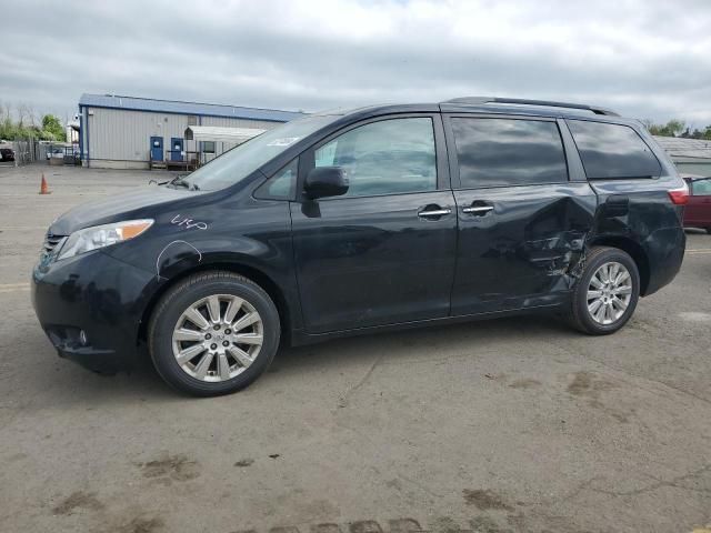 2015 Toyota Sienna XLE