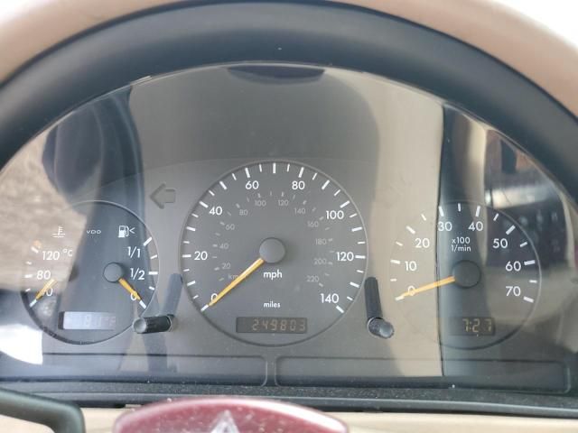 2000 Mercedes-Benz ML 320