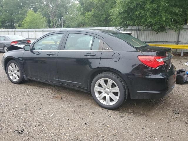 2012 Chrysler 200 Touring