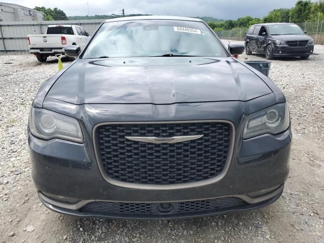 2016 Chrysler 300 S