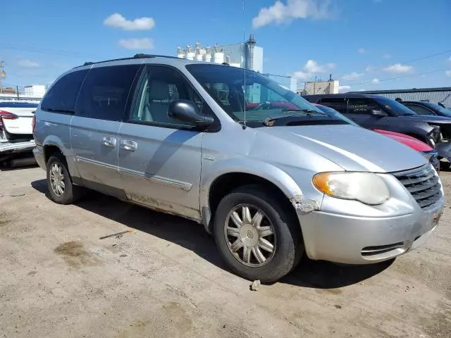 2007 Chrysler Town & Country Touring