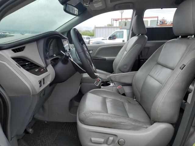 2015 Toyota Sienna XLE