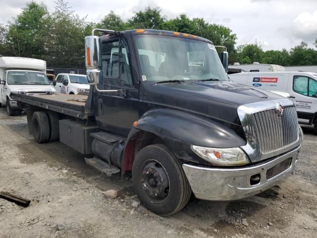 2002 International 4000 4300