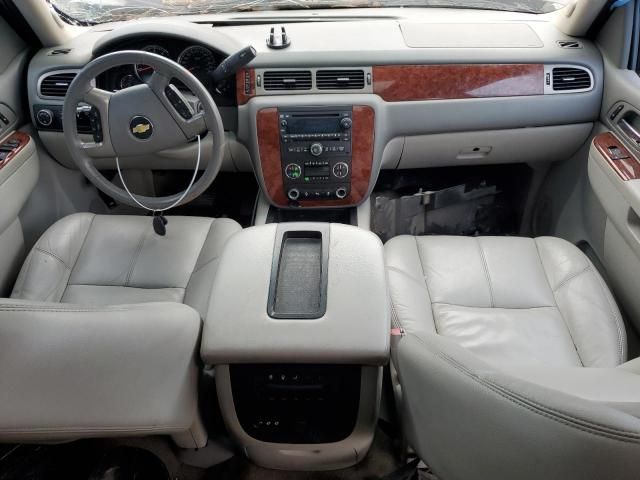 2013 Chevrolet Suburban C1500 LT