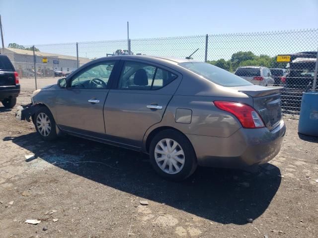 2013 Nissan Versa S