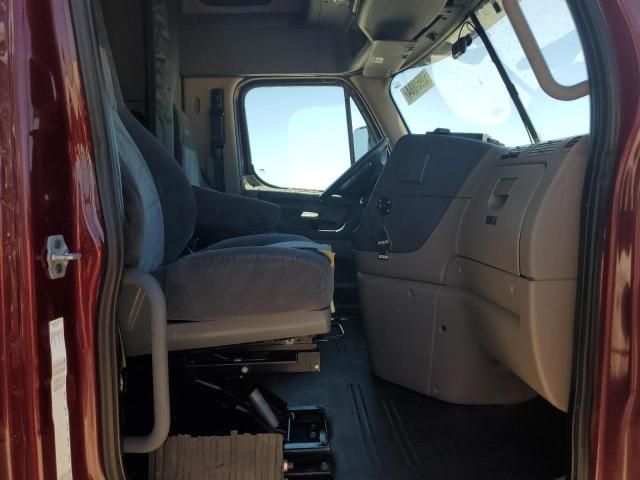 2015 Freightliner Cascadia 125