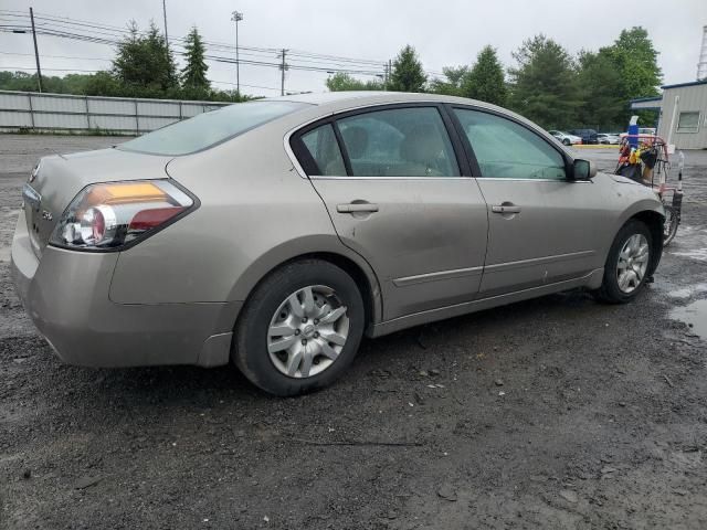 2011 Nissan Altima Base