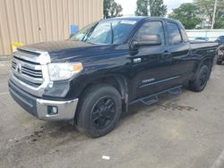 Salvage cars for sale from Copart Moraine, OH: 2017 Toyota Tundra Double Cab SR/SR5