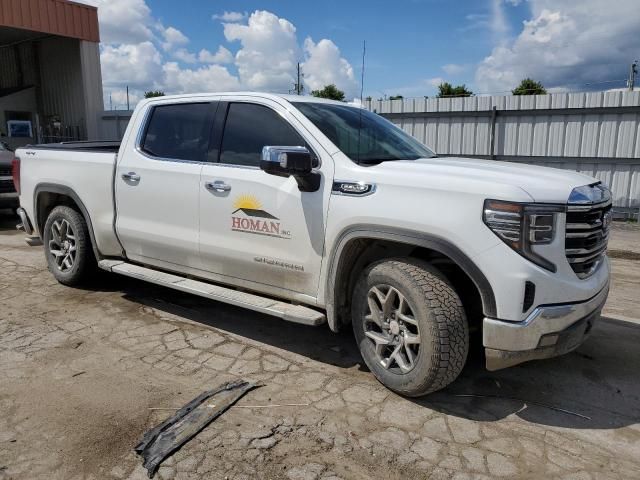 2022 GMC Sierra K1500 SLT