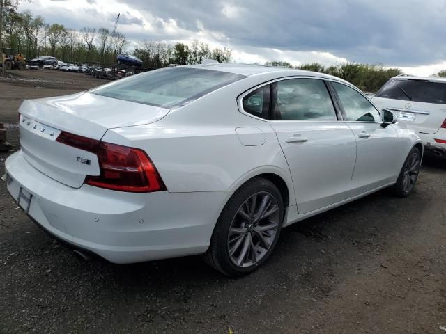 2018 Volvo S90 T5 Momentum