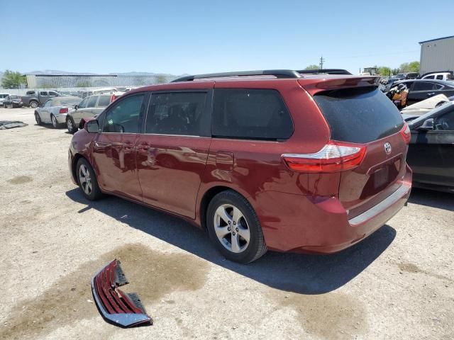 2015 Toyota Sienna LE