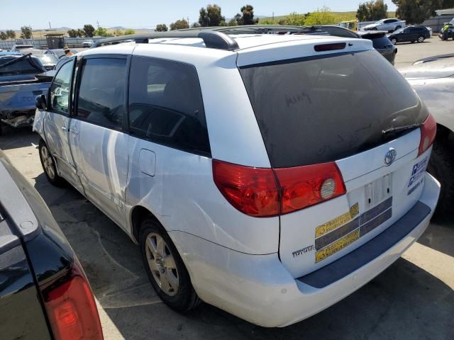 2007 Toyota Sienna CE