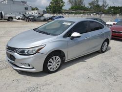 Vehiculos salvage en venta de Copart Opa Locka, FL: 2017 Chevrolet Cruze LS