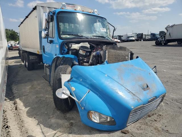 2007 Freightliner M2 106 Medium Duty