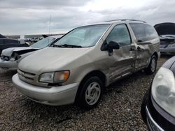 Salvage cars for sale at Magna, UT auction: 2000 Toyota Sienna LE