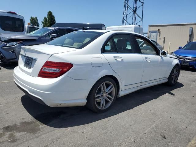 2014 Mercedes-Benz C 250