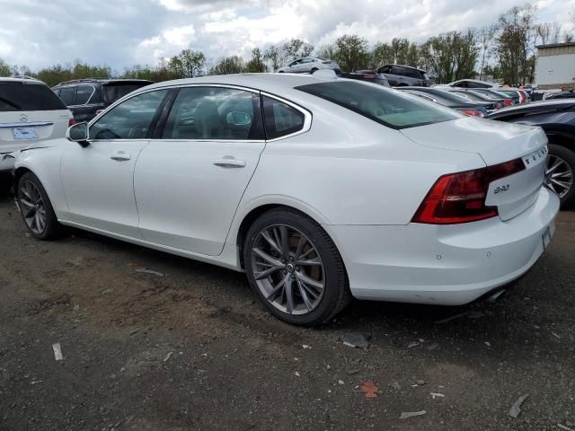 2018 Volvo S90 T5 Momentum