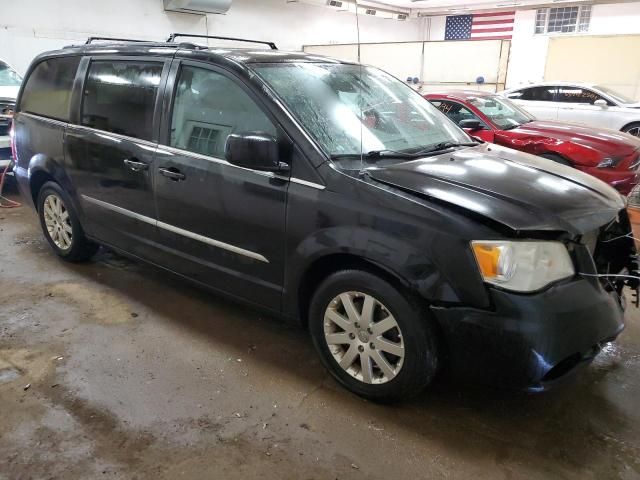 2013 Chrysler Town & Country Touring