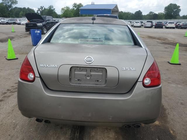 2004 Nissan Maxima SE