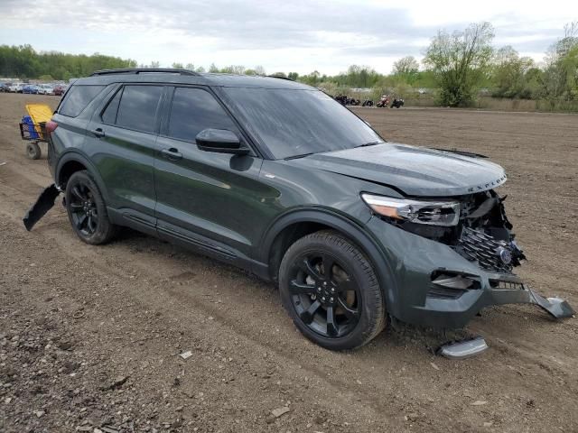 2022 Ford Explorer ST-Line