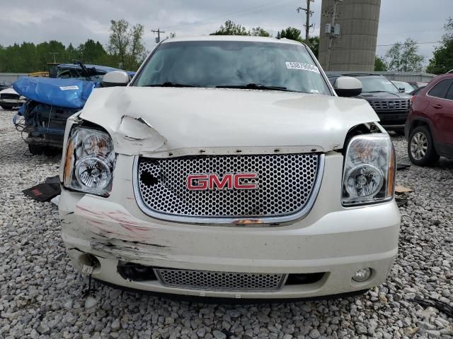 2011 GMC Yukon Denali