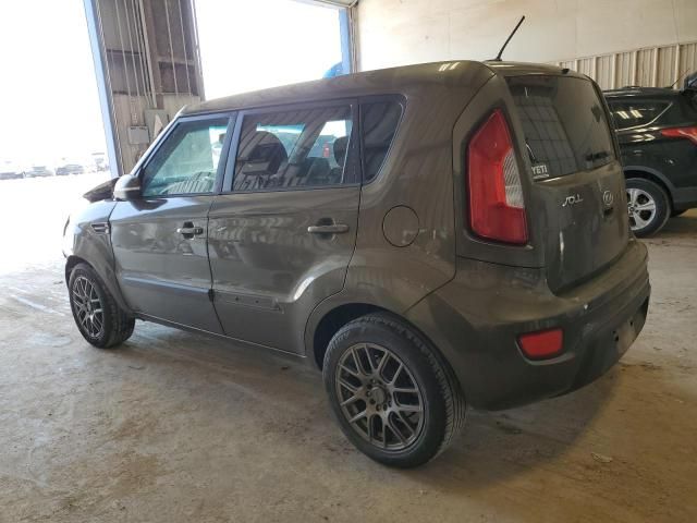 2012 KIA Soul +