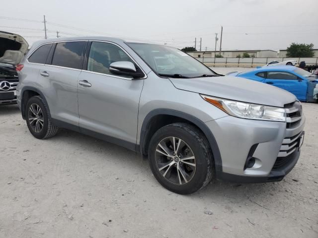 2019 Toyota Highlander LE