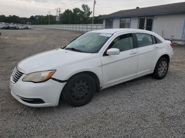 2013 Chrysler 200 LX