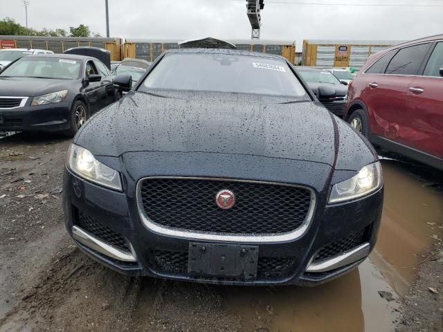 2016 Jaguar XF Prestige