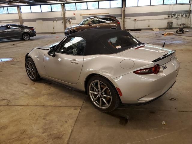 2022 Mazda MX-5 Miata Grand Touring