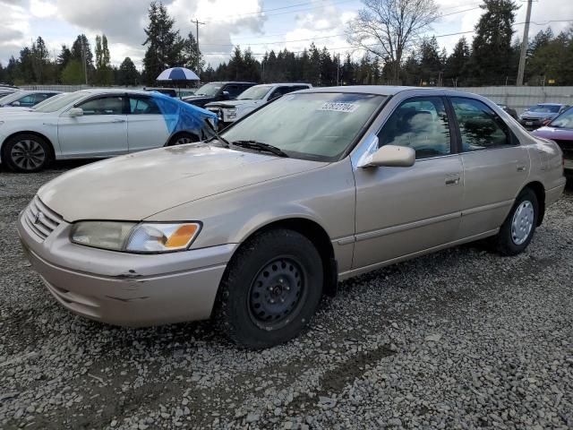 1999 Toyota Camry LE