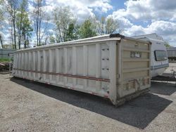 Salvage trucks for sale at Davison, MI auction: 2006 Dump Trailer