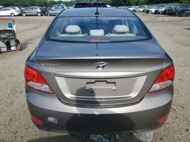 2013 Hyundai Accent GLS