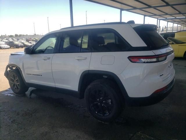 2024 Jeep Grand Cherokee Laredo