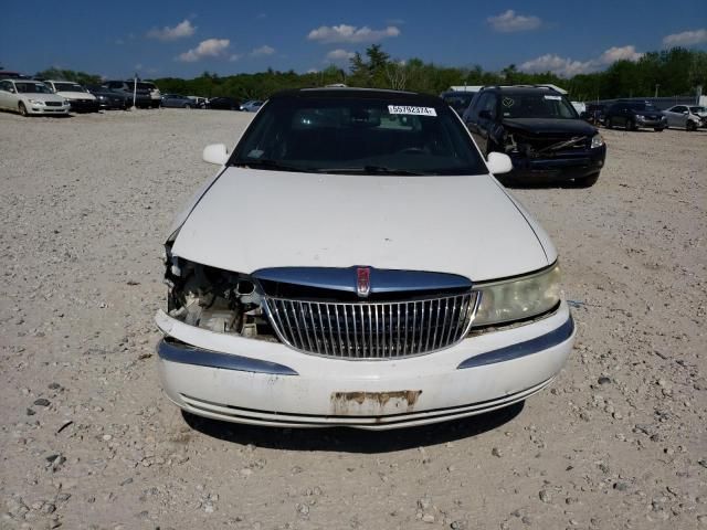 2002 Lincoln Continental