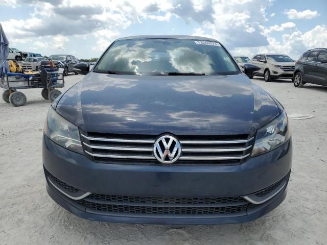 2012 Volkswagen Passat SE