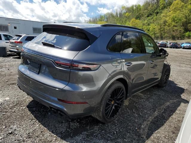 2022 Porsche Cayenne Turbo