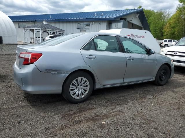 2012 Toyota Camry Hybrid