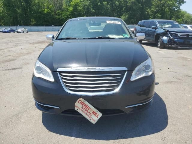 2014 Chrysler 200 Limited