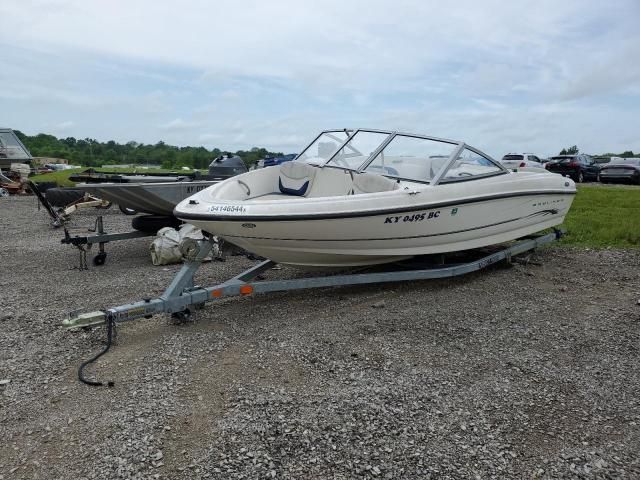 2005 Bayliner Boat