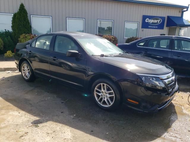 2010 Ford Fusion S