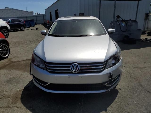 2014 Volkswagen Passat SE