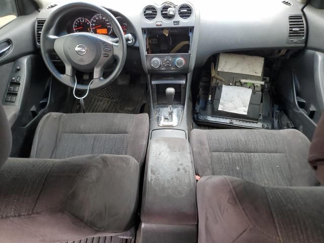 2011 Nissan Altima Base