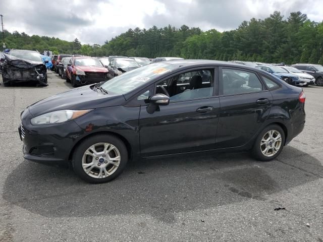 2014 Ford Fiesta SE