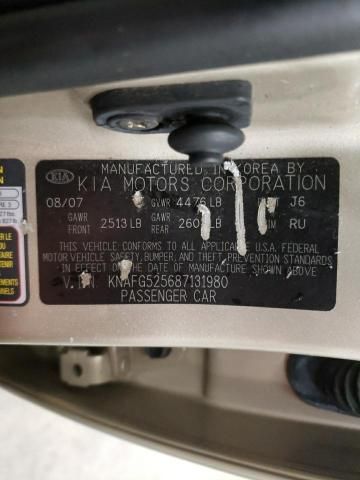 2008 KIA Rondo Base