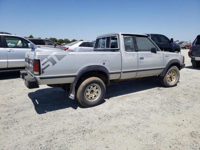 1986 Nissan 720 King Cab