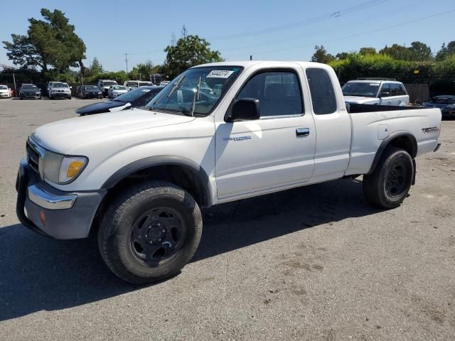 2000 Toyota Tacoma Xtracab