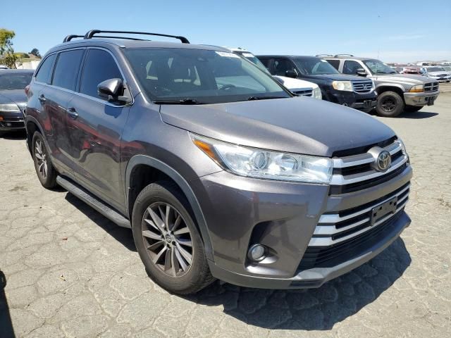 2018 Toyota Highlander SE